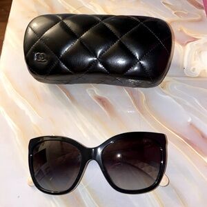 Chanel Black Gradient Cat Eye Sunglasses with Quilted CC logo Leather case